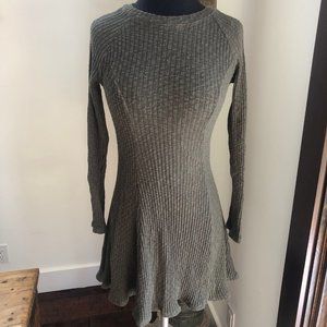 Fitted Olive Green Longsleeve Sweater Dress